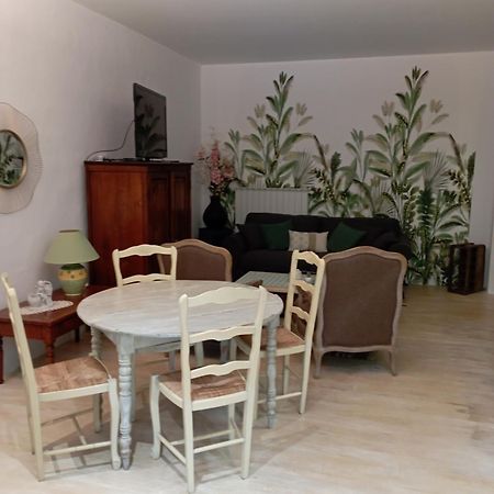 La Forge Bed & Breakfast รุสเทรล ภายนอก รูปภาพ