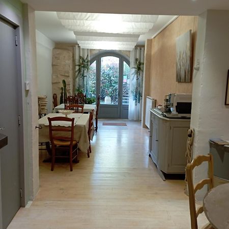 La Forge Bed & Breakfast รุสเทรล ภายนอก รูปภาพ