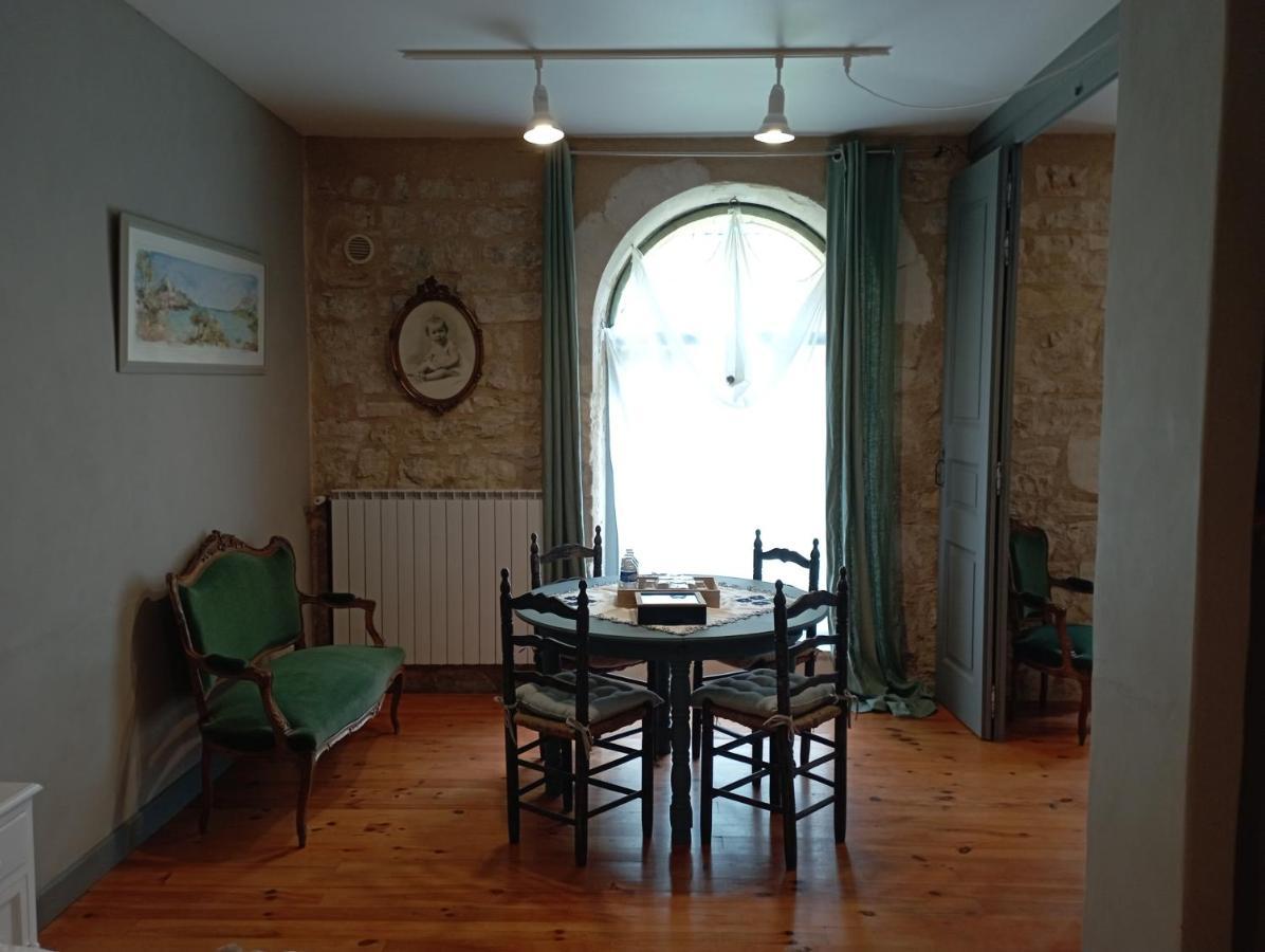 La Forge Bed & Breakfast รุสเทรล ภายนอก รูปภาพ