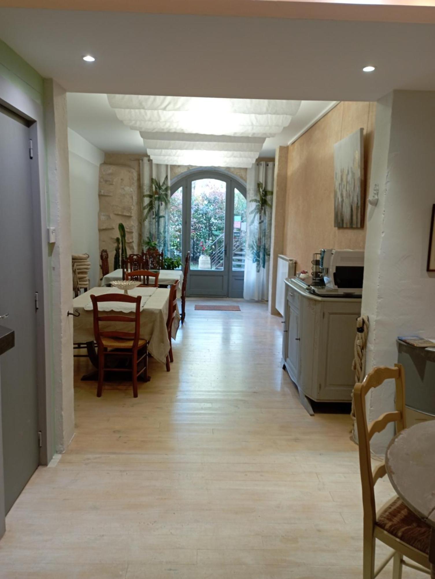 La Forge Bed & Breakfast รุสเทรล ภายนอก รูปภาพ